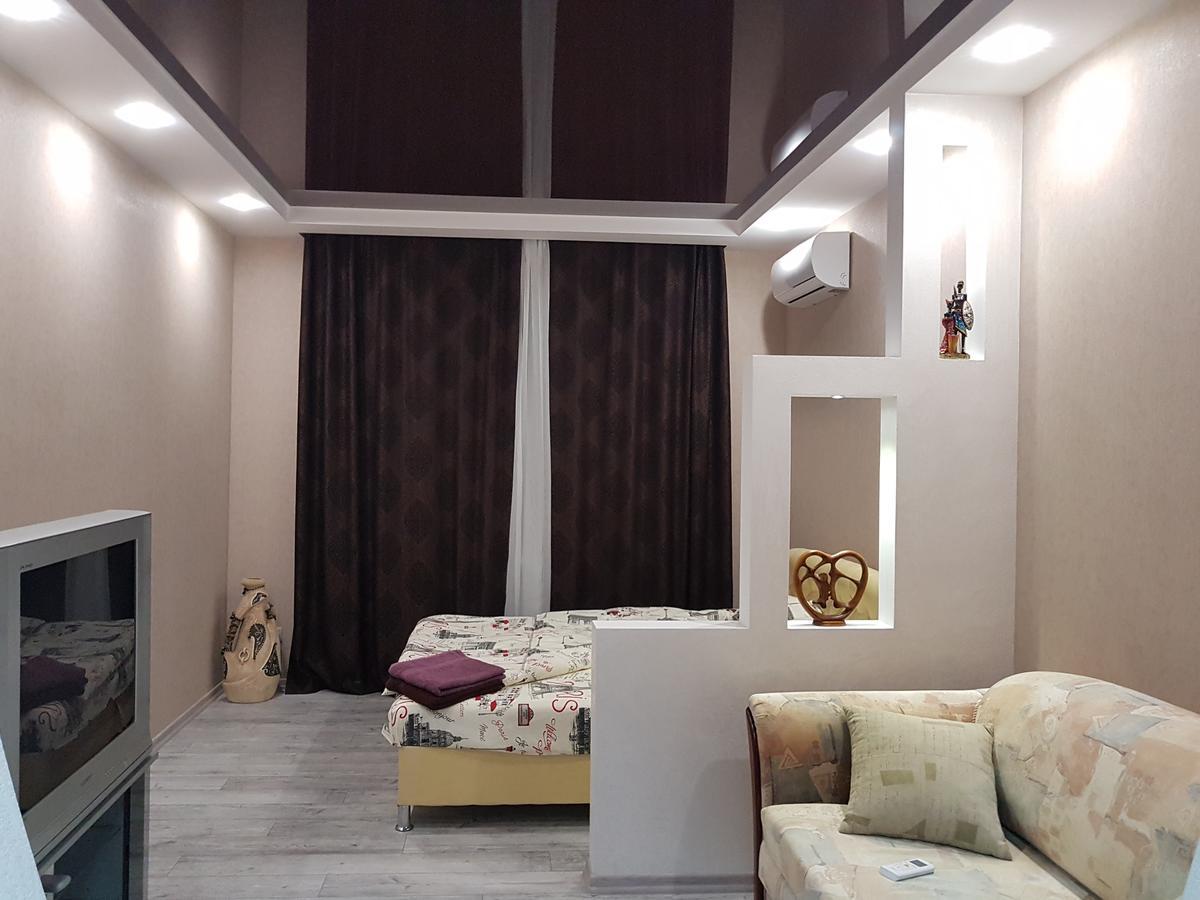 Lux Apartment Zaporizhia Exterior foto